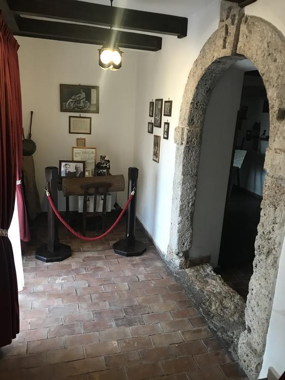 B&B La Staffa Aquino Buitenkant foto